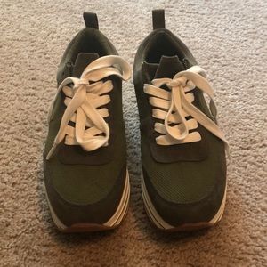 Zara Basic Collection Sneakers